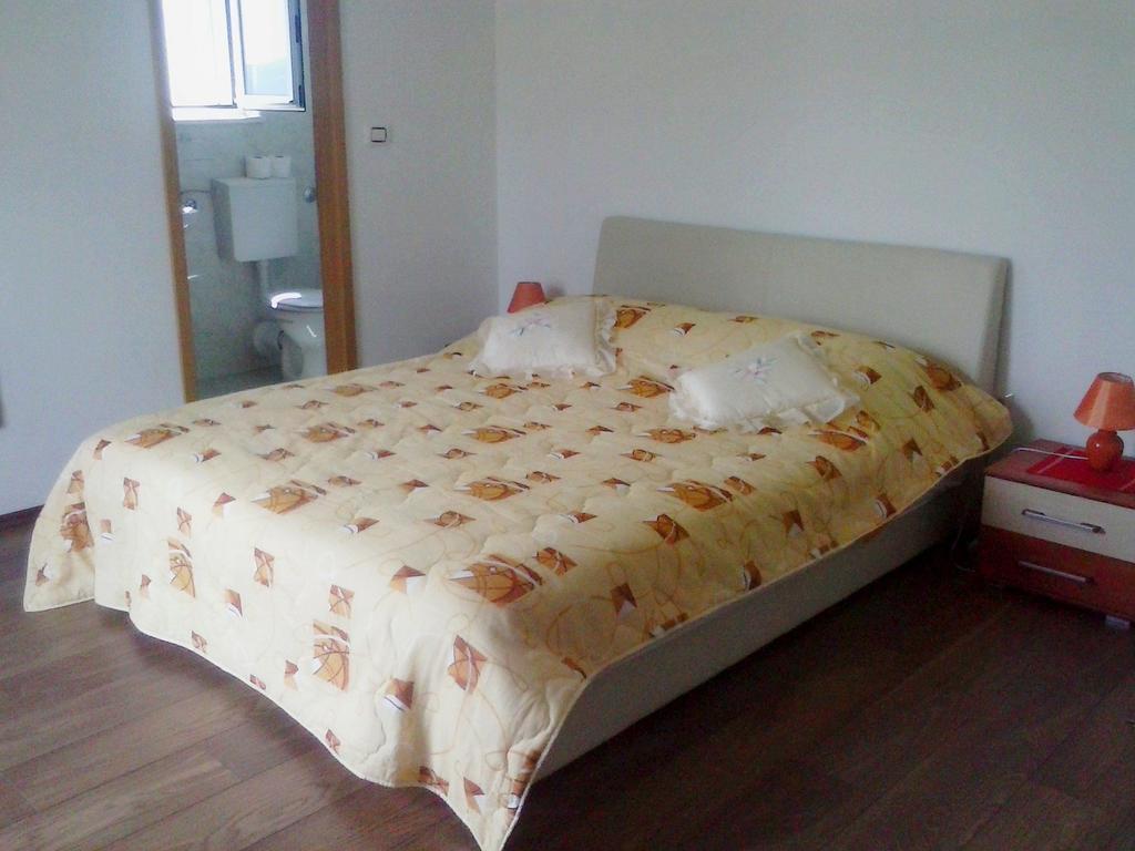 Apartments Mara Molunat Luaran gambar