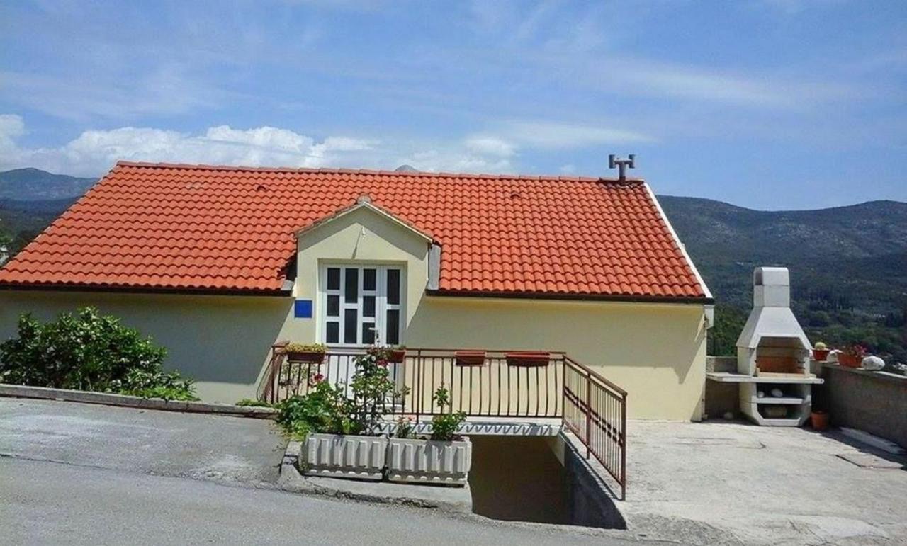 Apartments Mara Molunat Luaran gambar